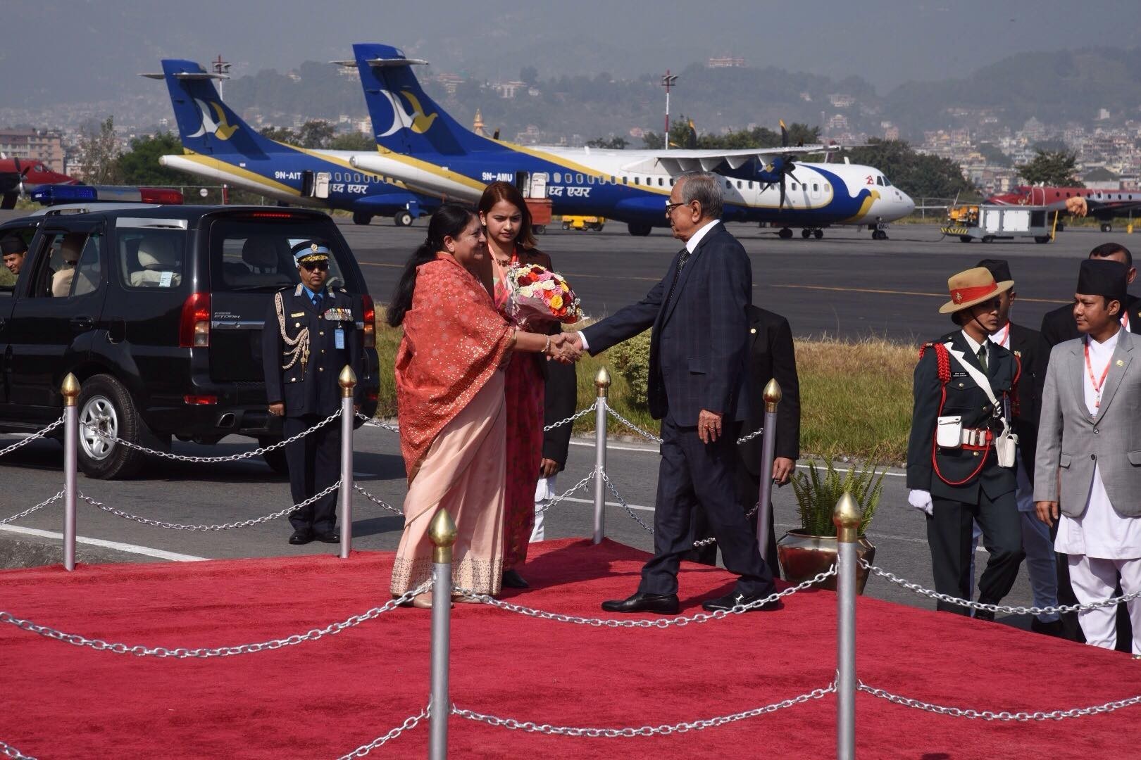 president-bhandari-welcomes-her-bangladeshi-counterpart